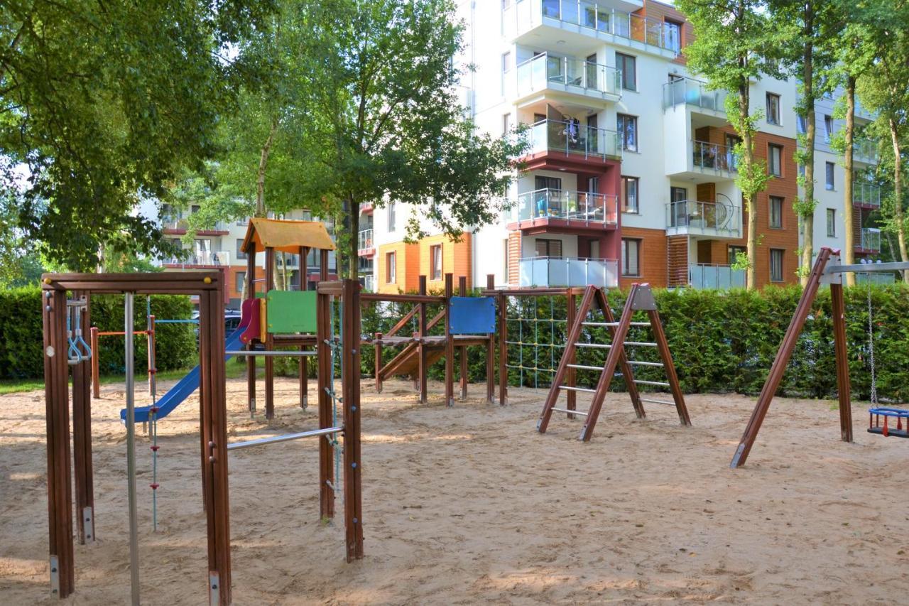 Apartamento Apartament Polanki Z Basenem Blisko Plazy Kołobrzeg Exterior foto