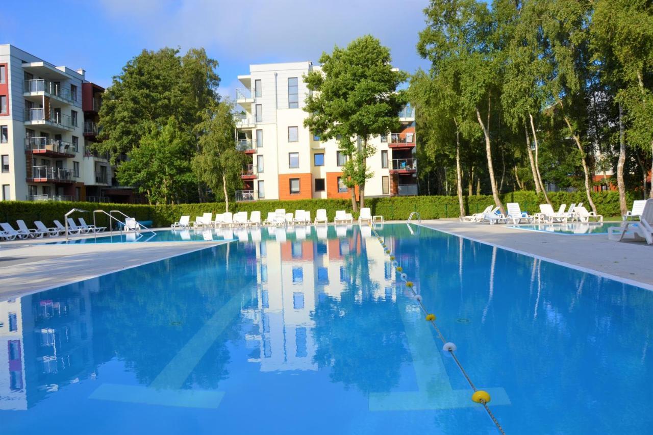 Apartamento Apartament Polanki Z Basenem Blisko Plazy Kołobrzeg Exterior foto